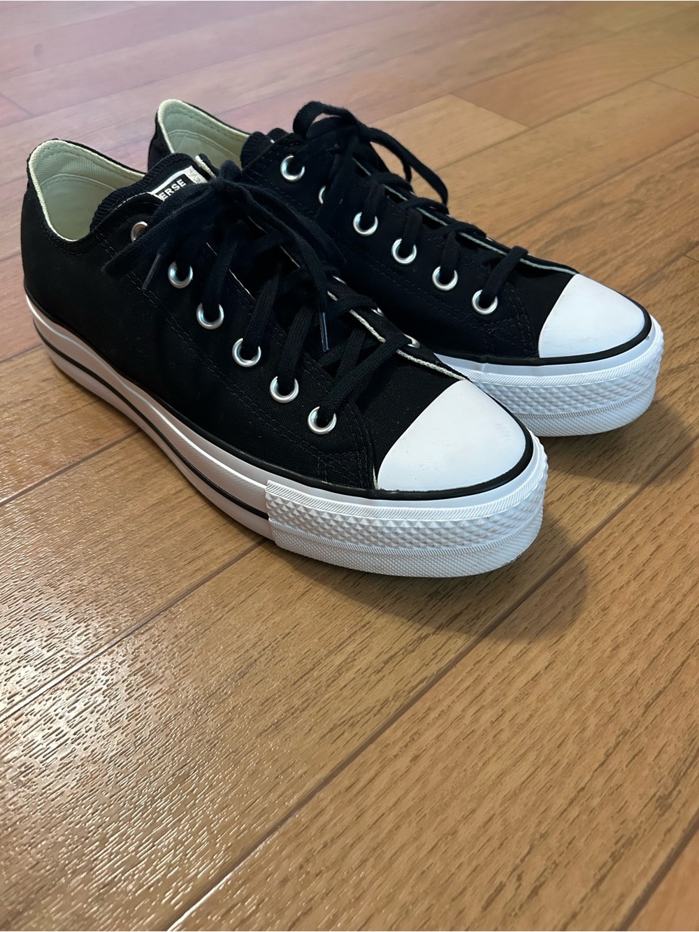 Chuck Taylor All Star Lift Platform Canvas Converse in Black